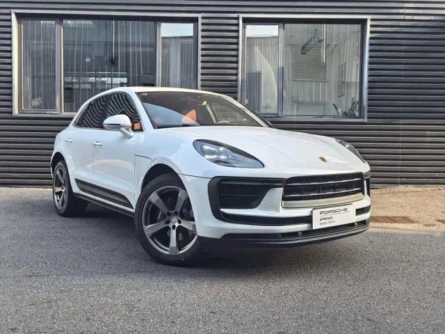 Porsche Macan — Фото автомобиля 2