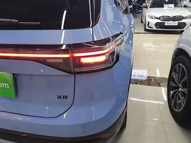 Volkswagen Tharu — Фото автомобиля 7