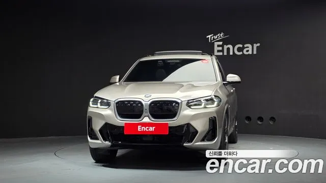 BMW iX3 G08 (2020–2024) — Фото автомобиля 3