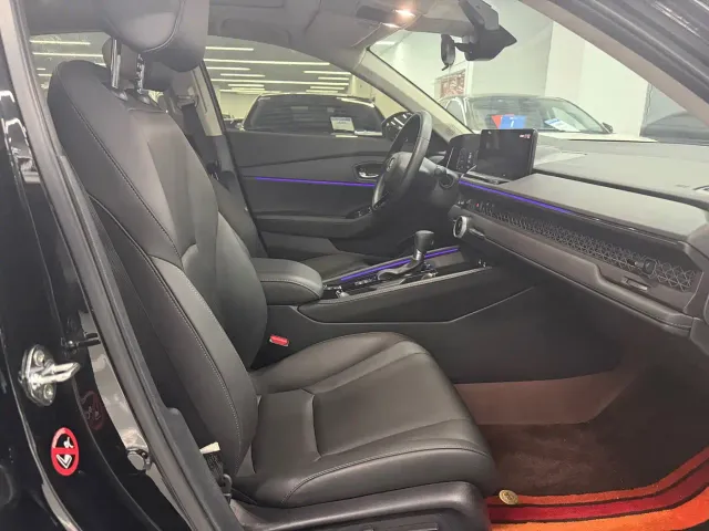 Honda Accord — Фото автомобиля 14