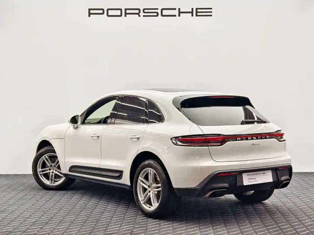 Porsche Macan — Фото автомобиля 3