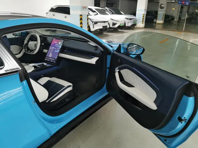 Hozon Neta GT — Фото автомобиля 6