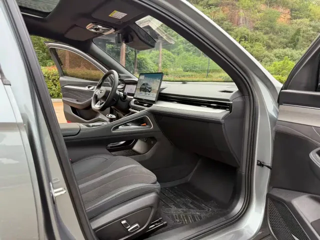 Geely Xingrui — Фото автомобиля 9