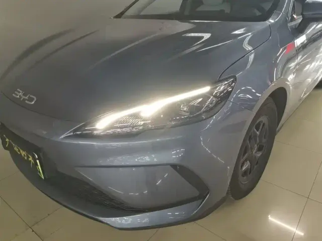 BYD Seal 05 DM-i — Фото автомобиля 23