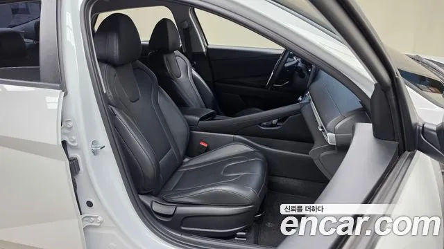 Hyundai Avante — Фото автомобиля 17