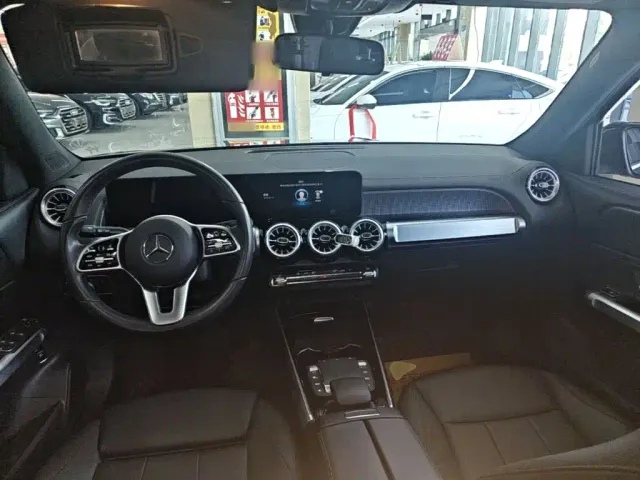 Mercedes-Benz GLB-Class — Фото автомобиля 9