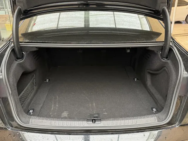 Audi A6L — Фото автомобиля 17