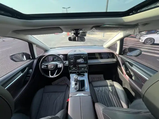GAC Trumpchi M8 — Фото автомобиля 5