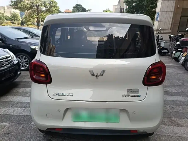 Wuling Hongguang Mini EV — Фото автомобиля 5