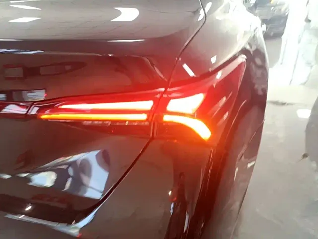 Toyota Avalon — Фото автомобиля 7