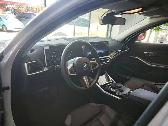 BMW i3 — Фото автомобиля 9
