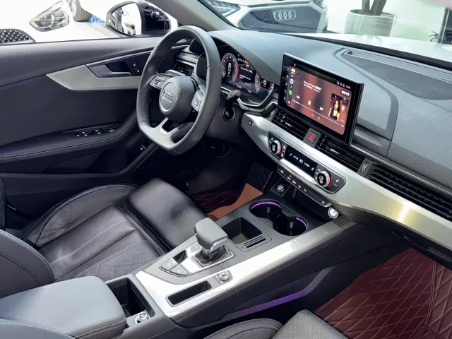 Audi A4L — Фото автомобиля 17