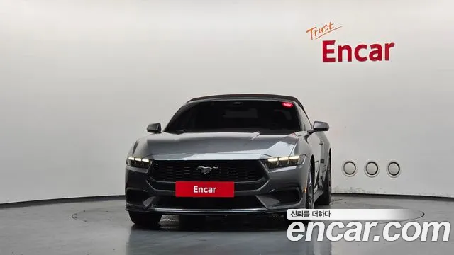 Фотография автомобиля — Ford Mustang