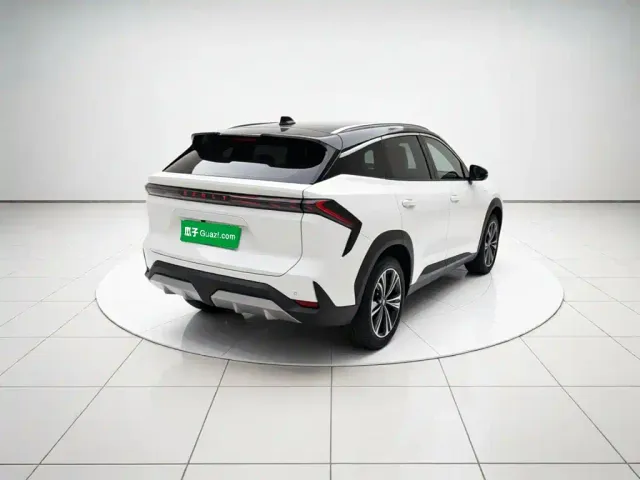 Geely Galaxy L7 — Фото автомобиля 6