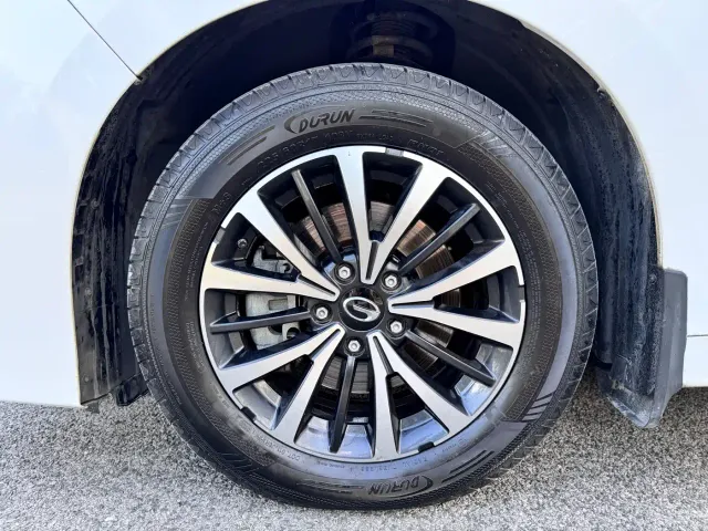 GAC Trumpchi M8 — Фото автомобиля 21