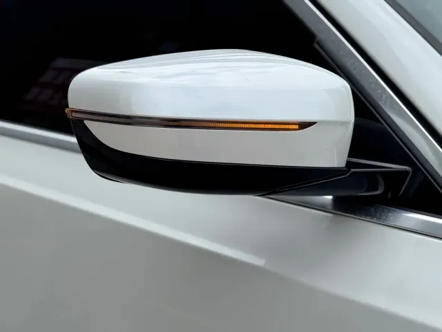 BMW 3 Series — Фото автомобиля 15