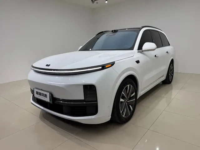 Фотография автомобиля — Li Auto L8