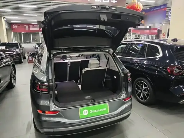 Volkswagen ID.6 X 2023 Upgraded Ultimate Intelligent Long Range Edition — Фото автомобиля 18