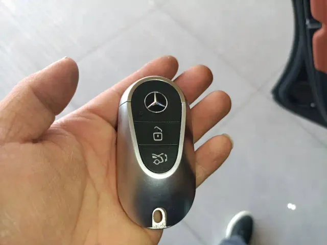 Mercedes-Benz S-Class — Фото автомобиля 8