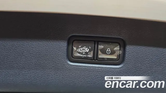 Genesis GV80 — Фото автомобиля 23