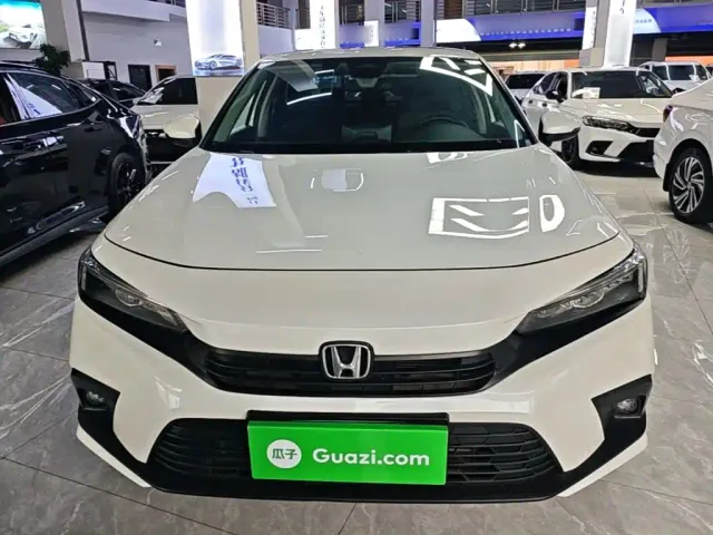 Honda Civic — Фото автомобиля 2