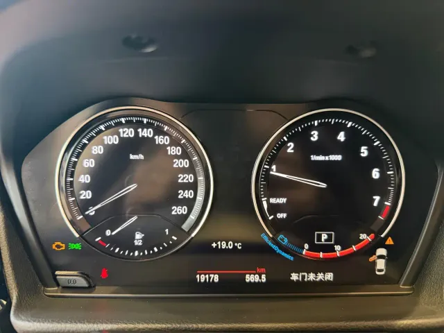 BMW 1 Series — Фото автомобиля 7