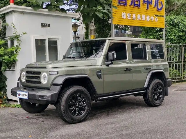 Фотография автомобиля — 212 T01