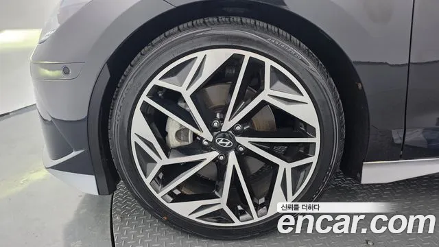 Hyundai Ioniq6 — Фото автомобиля 3