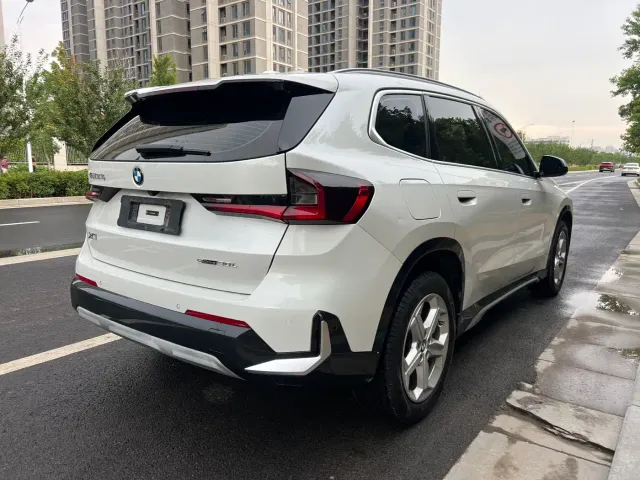 BMW X1 — Фото автомобиля 10