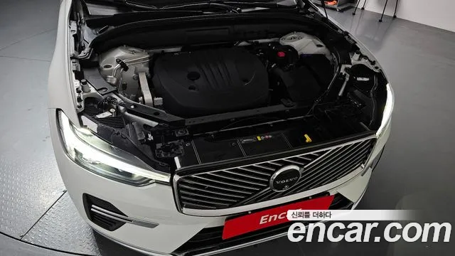 Вольво XC60 — Фото автомобиля 6