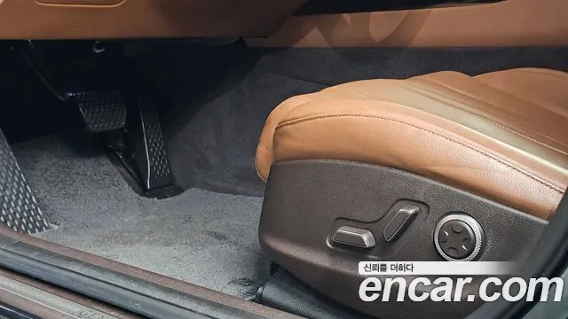 Genesis G80 RG3 — Фото автомобиля 20