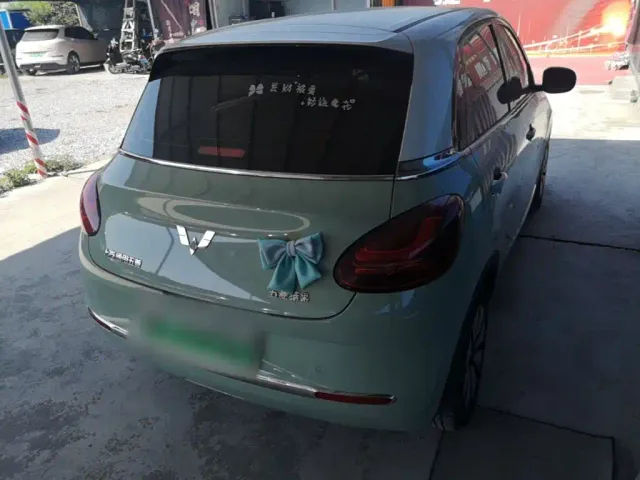 Wuling Bingo — Фото автомобиля 6
