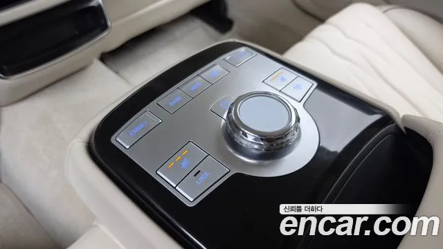 Genesis G80 Бензин 2.5 турбо 2WD — Фото автомобиля 18