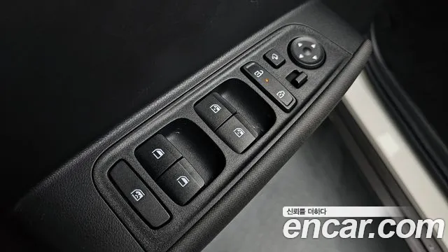 Hyundai Casper Casper Electric Inspiration — Фото автомобиля 19
