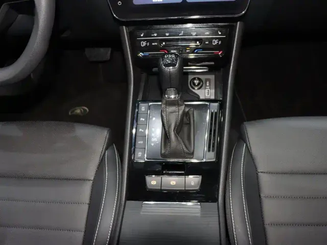 Skoda Superb — Фото автомобиля 15