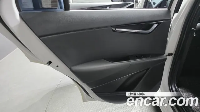 Kia Niro The All New — Фото автомобиля 14