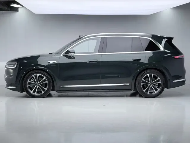 Aito M7 — Фото автомобиля 15