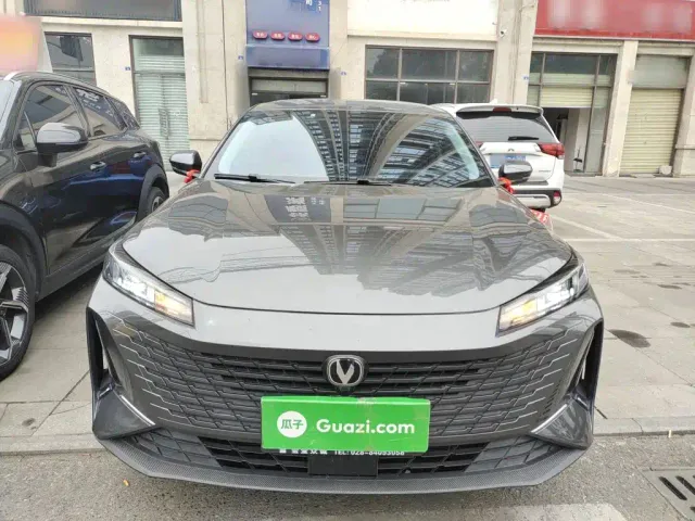 Changan Lamore — Фото автомобиля 2