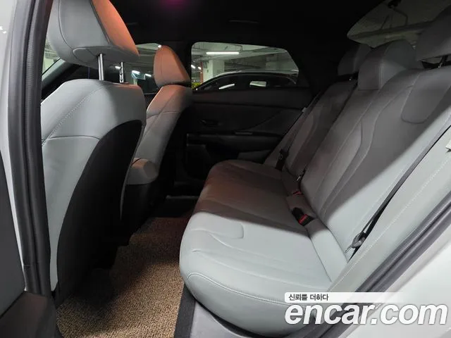 Hyundai AVANTE Новый Avante (CN7) — Фото автомобиля 11