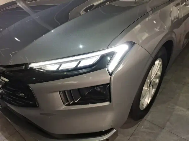 Ford Mondeo — Фото автомобиля 23