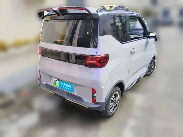 Wuling Hongguang Mini EV — Фото автомобиля 2