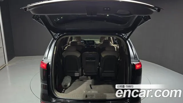 Kia Canival Carnival 4 поколение Бензин 11 мест Signature — Фото автомобиля 20