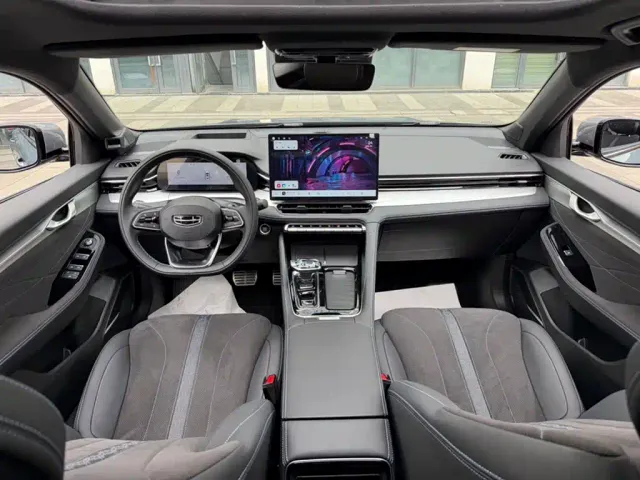 Geely Xingrui — Фото автомобиля 5