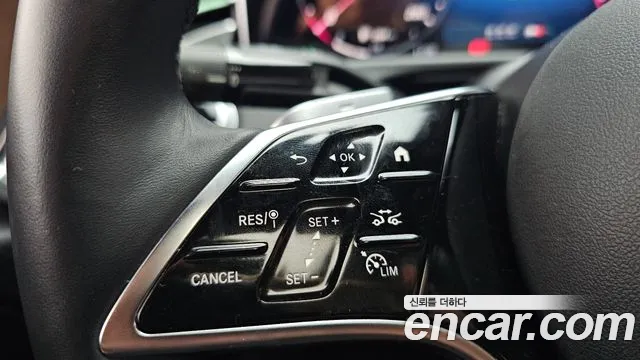 Mercedes-Benz E-Class — Фото автомобиля 29