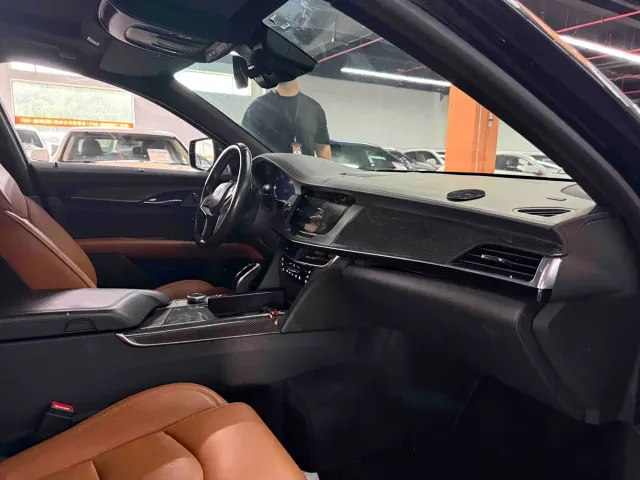 Cadillac CT6 — Фото автомобиля 15