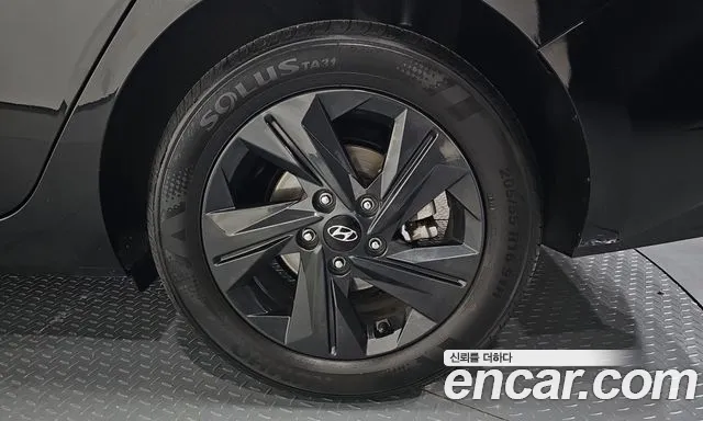 Hyundai Avante CN7 — Фото автомобиля 6