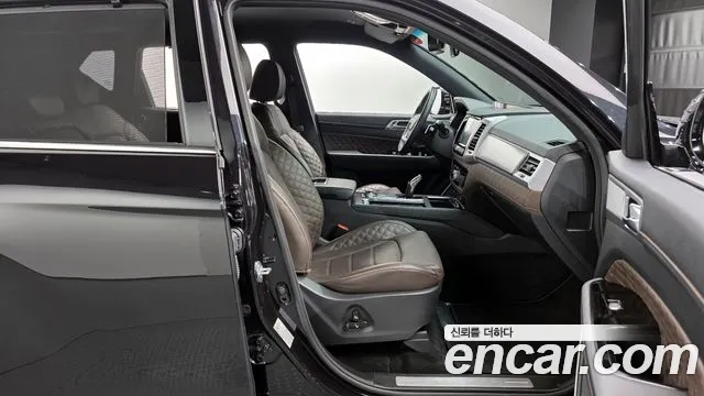 KG_Mobility_Ssangyong Rexton All Rexton Дизель 2.2 4WD — Фото автомобиля 10