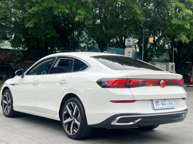 Volkswagen Lamando — Фото автомобиля 9
