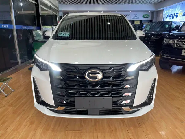 GAC Trumpchi M6 — Фото автомобиля 2