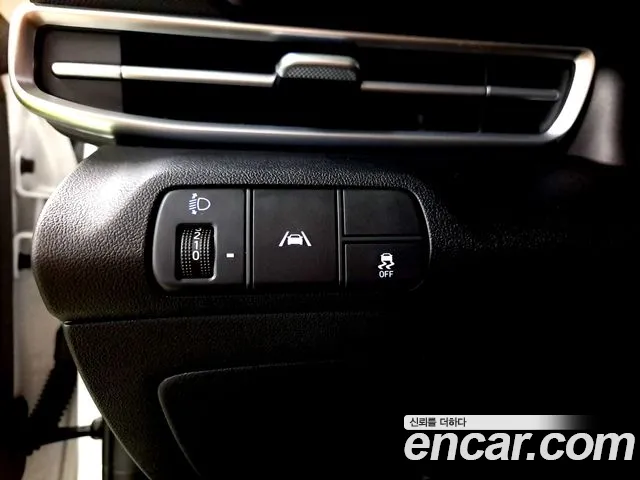 Hyundai Avante — Фото автомобиля 19